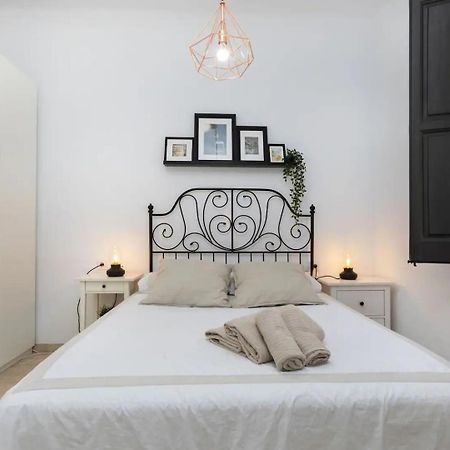 Casa Canyet Con Piscina A Un Paso De Barcelona Y La Playa Badalona Buitenkant foto